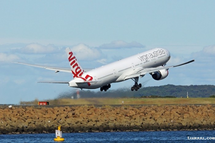 1530599328505110.jpg virgin-atlantic-cargo-sydney-hongkong.jpg