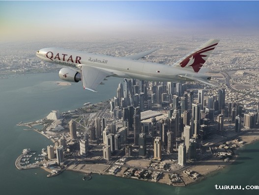 1531799948319752.jpg Qatar-airways-777-freighter.jpg