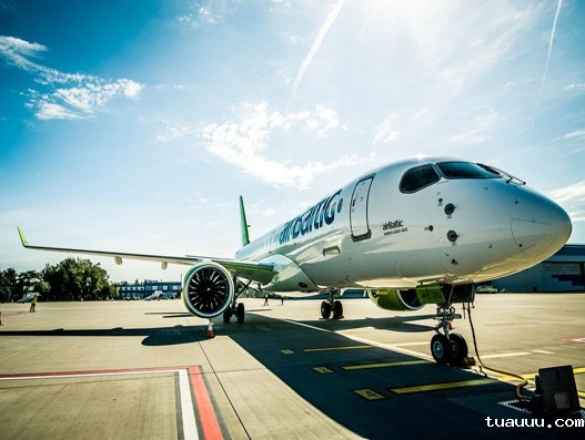 1536043606643630.jpg airBaltic与B&H Worldwide.jpg