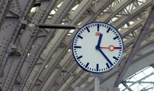 跨境物流发展迅速，DB Schenker推出路运服务的在线查询预订系统