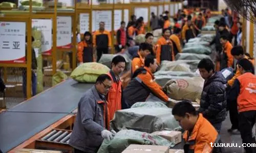 几个大佬因为物流问题吵起来了！！！