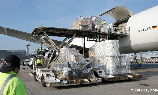 汉莎航空货运公司成为世界上第一家支持电子危险品申报的航空公司